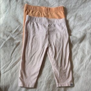 Honest company organic cotton 3-6 month old leggings.